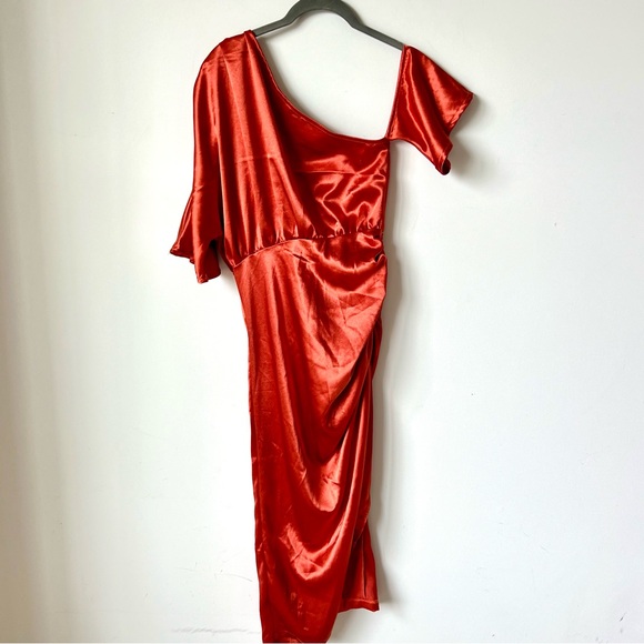 PRETTY LITTLE THING Rust Colored Satin One Shoulder Midi Dress—SZ. 4 - Picture 15 of 17
